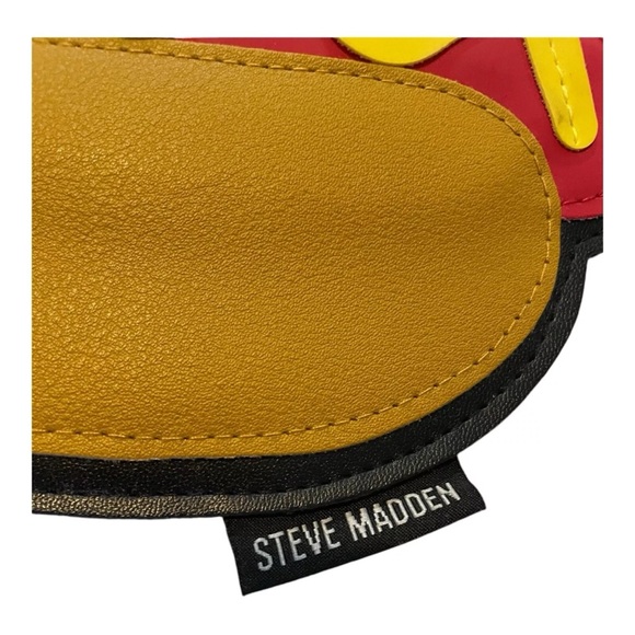 New Steve Madden Hotdog eyeglasses case - Picture 3 of 5